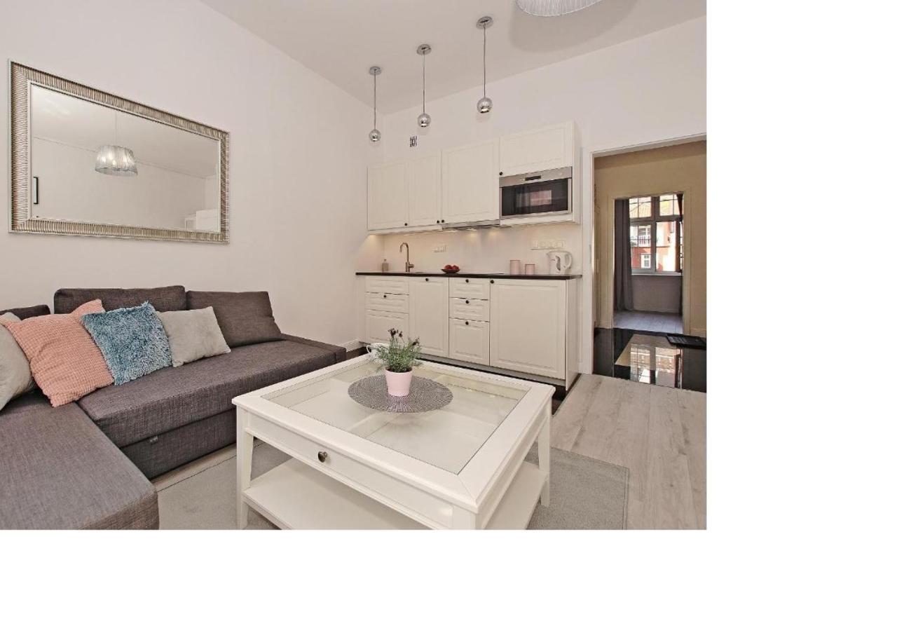 Apartament Kameralny Dluga 50 Gdańsk Exteriör bild
